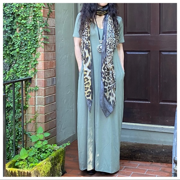 ✨FAVORITE✨V NECK LOOSE FIT SIDE POCKETS MAXI DRESS - Picture 13 of 13